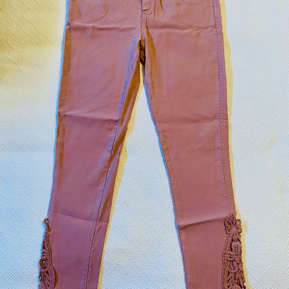 Women's Pink Lace Trim Jean leggings